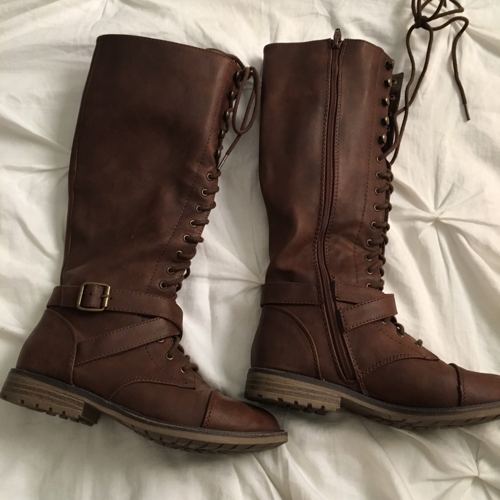 Lace up boots size 6.5